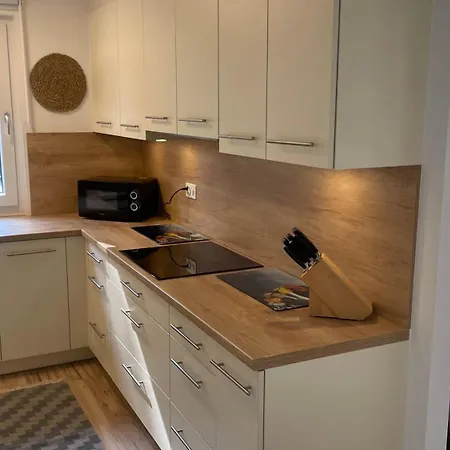 Familial Confortable Au Coeur De La Vallee De Joux Lejlighed